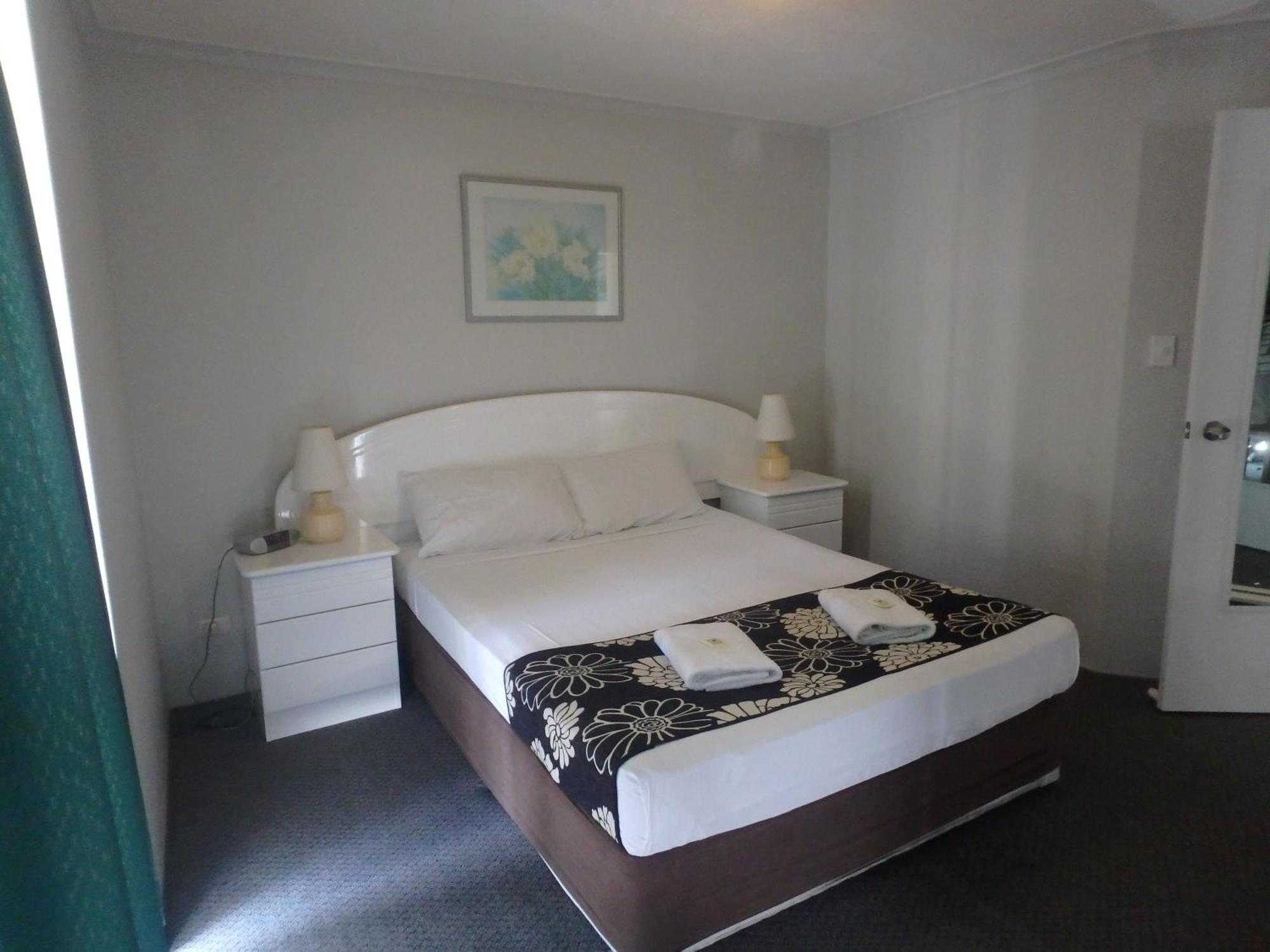 Burleigh Gardens North Hi-Rise Holiday Apartments Gold Coast Phòng bức ảnh
